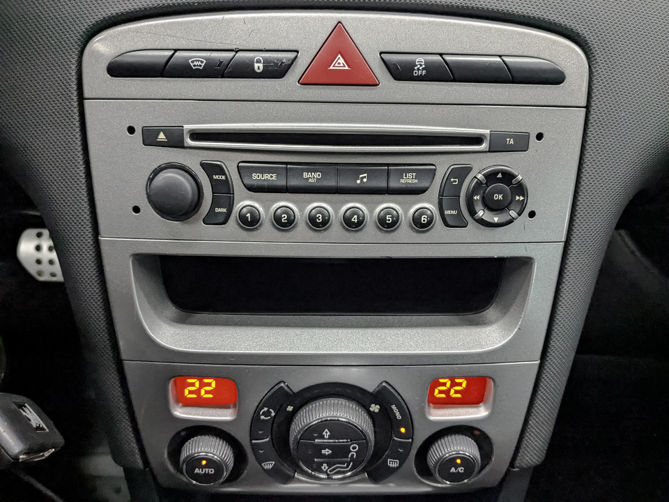 Peugeot 408 с пробегом в автосалоне Форис Авто