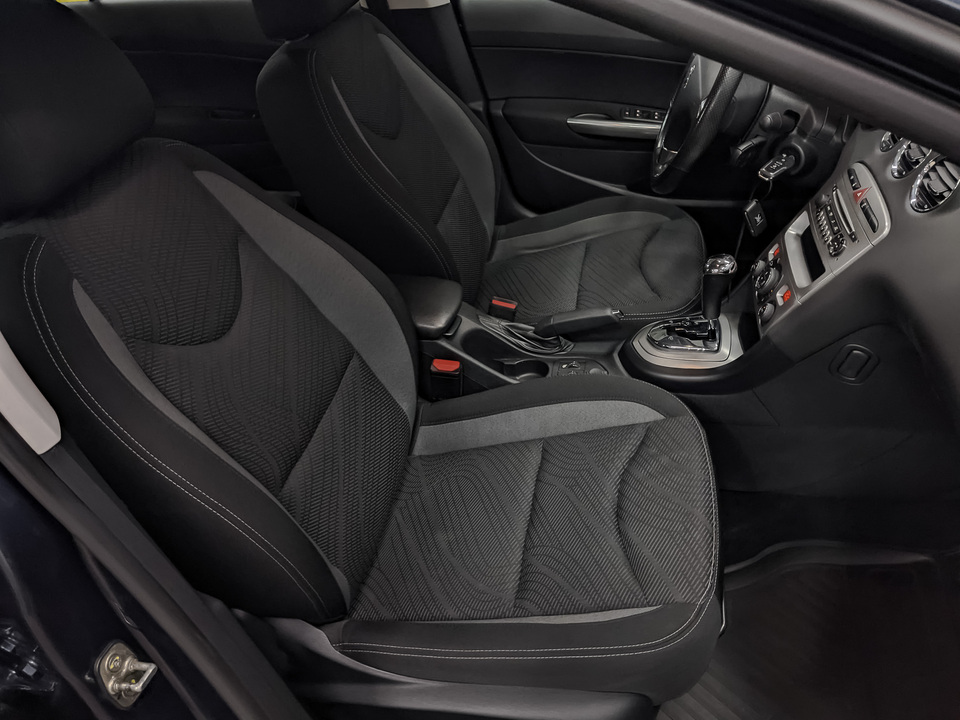 Peugeot 408 с пробегом в автосалоне Форис Авто