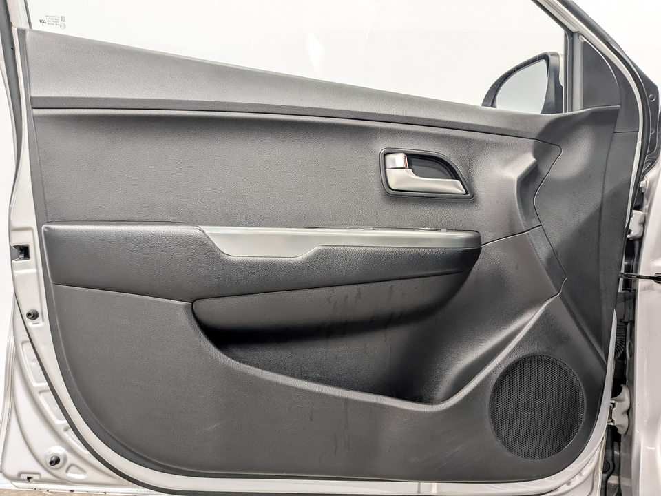 Kia Rio с пробегом в автосалоне Форис Авто