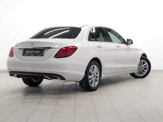 фото Mercedes-Benz C (W/S205) 2020