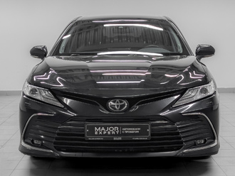 фото Toyota Camry VIII 2021