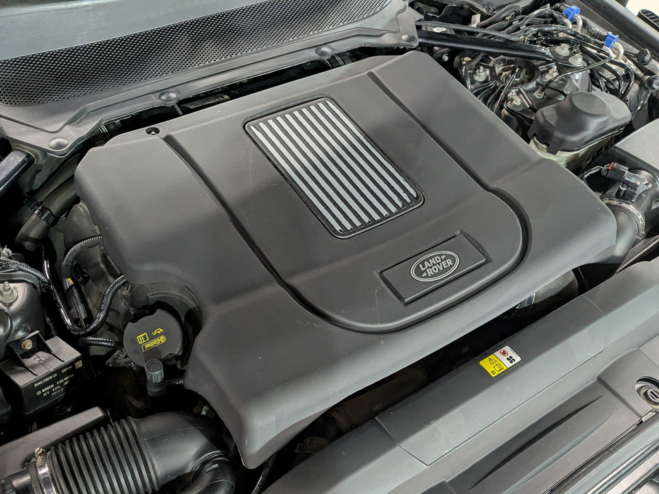 Land Rover Range Rover с пробегом в автосалоне Форис Авто