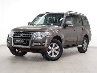 фото Mitsubishi Pajero IV 2015