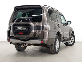фото Mitsubishi Pajero IV 2015