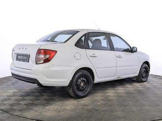 фото Lada Granta II 2022