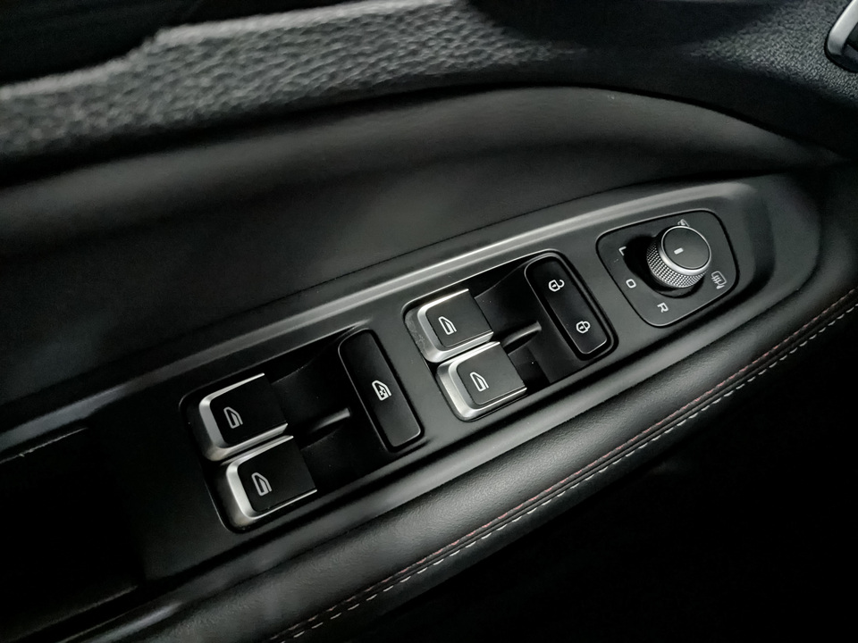 Geely Tugella с пробегом в автосалоне Форис Авто