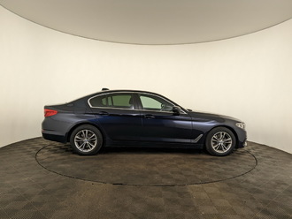 фото BMW 5 (G30/F90) 2019