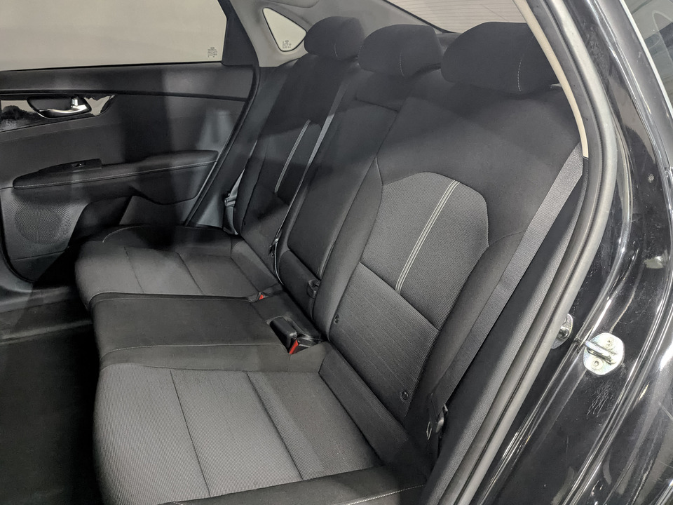 Kia Cerato с пробегом в автосалоне Форис Авто