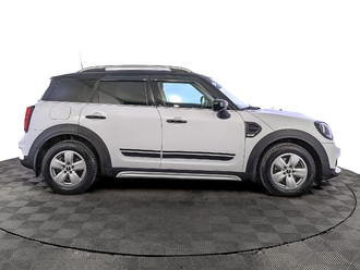 фото Mini Countryman (F60) 2019