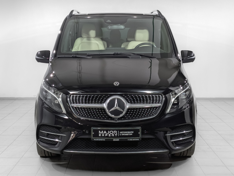 Mercedes-Benz V-Класс 2023 72 885км фото №2
