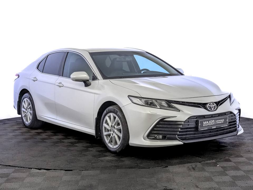 Toyota Camry 2021 47 174км фото №3