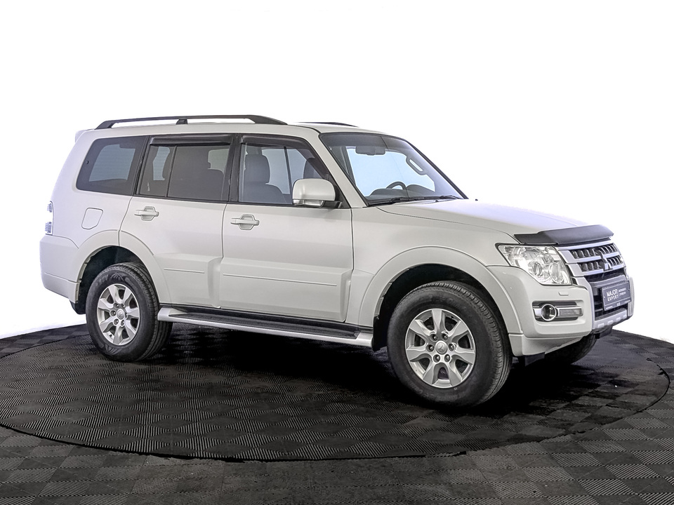 Mitsubishi Pajero 2018 142 613км фото №3