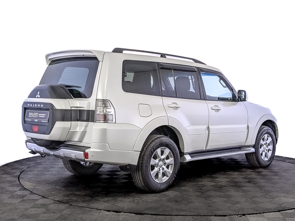 Mitsubishi Pajero 2018 142 613км фото №5