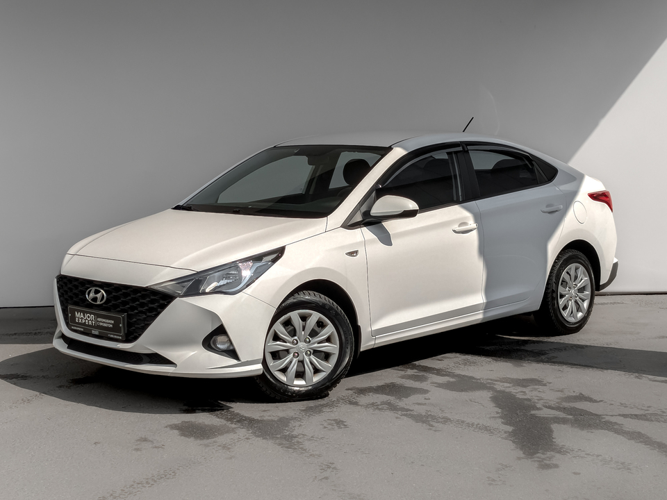 Hyundai Solaris 2022 72 478км фото №1