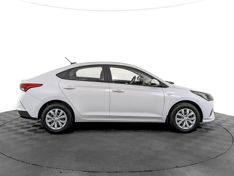 Hyundai Solaris 2022 69 491км фото №4