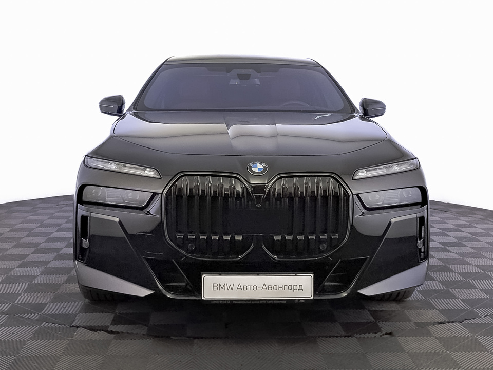 BMW 7 2025 6 526км фото №2