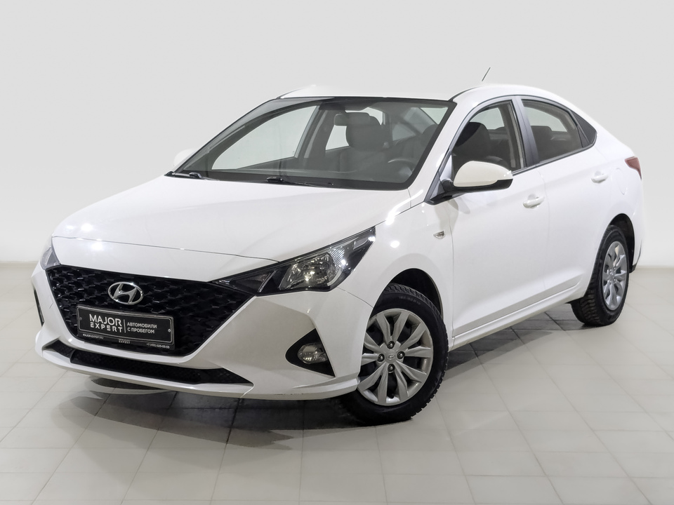 Hyundai Solaris 2022 61 112км фото №1