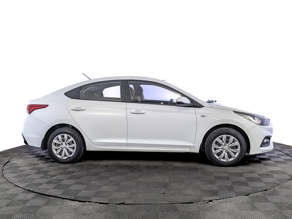 Hyundai Solaris 2018 146 639км фото №4