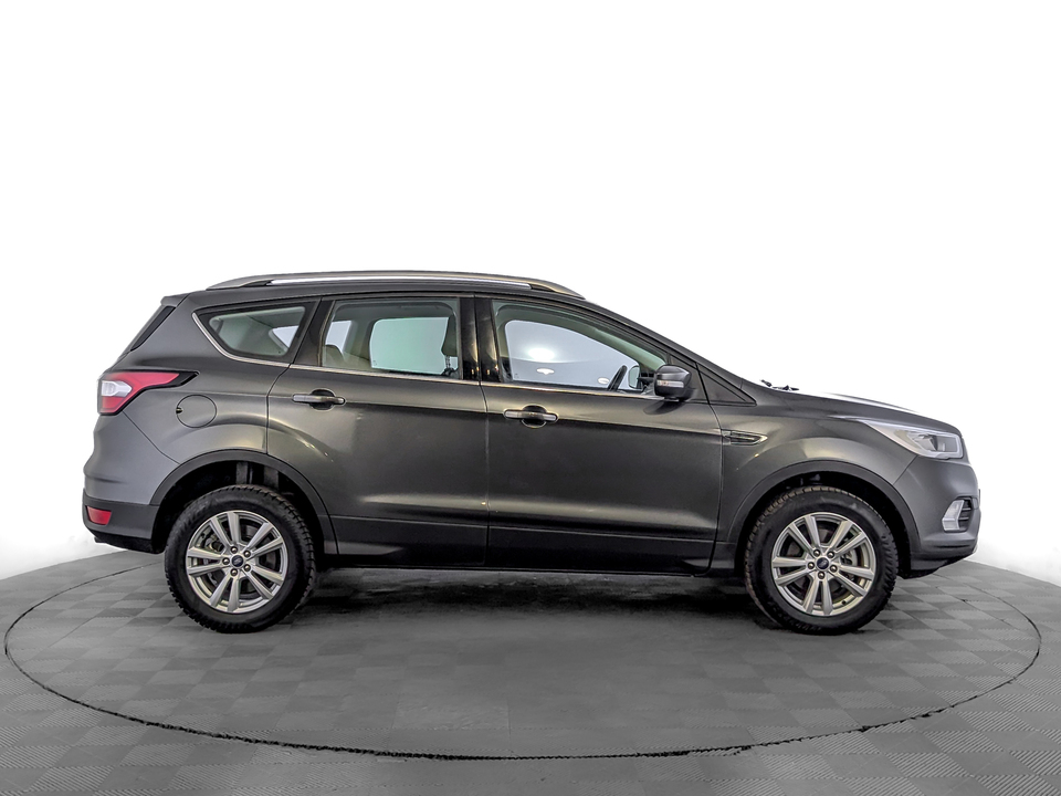 Ford Kuga 2018 37 451км фото №4