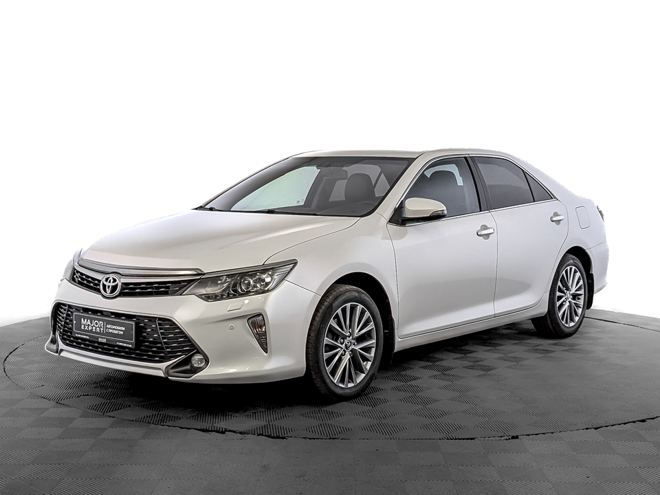 Toyota Camry 2018 182 730км фото №1