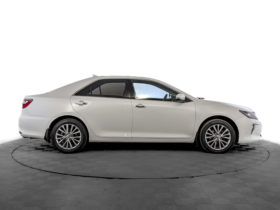 Toyota Camry 2018 182 730км фото №4