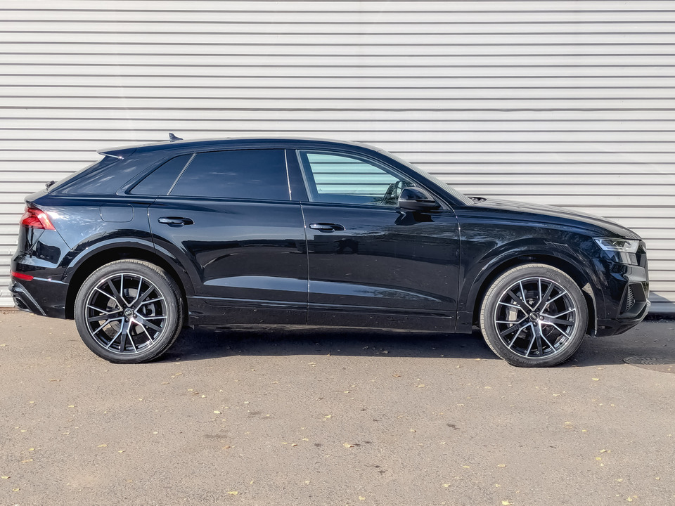Audi Q8 2022 57 043км фото №4