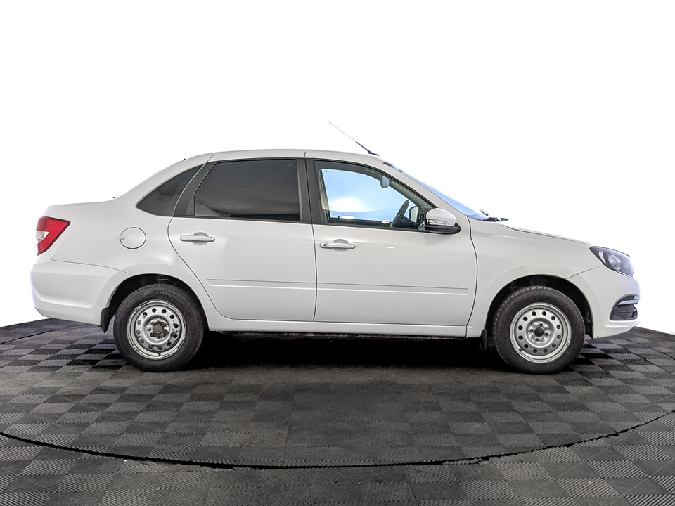 Lada Granta 2024 76 707км фото №4