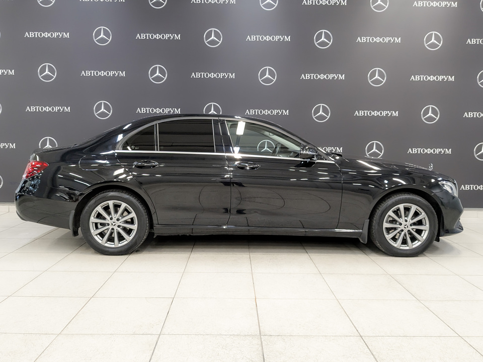 Mercedes-Benz E-Класс 2019 105 000км фото №4