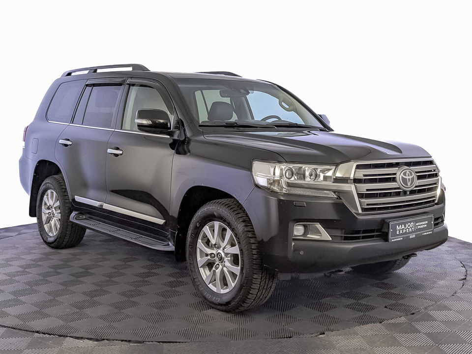Toyota Land Cruiser 200 2020 131 306км фото №3