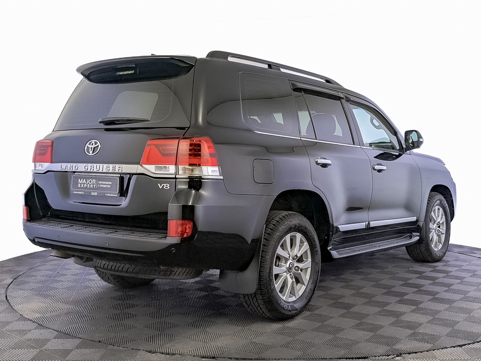 Toyota Land Cruiser 200 2020 131 306км фото №5