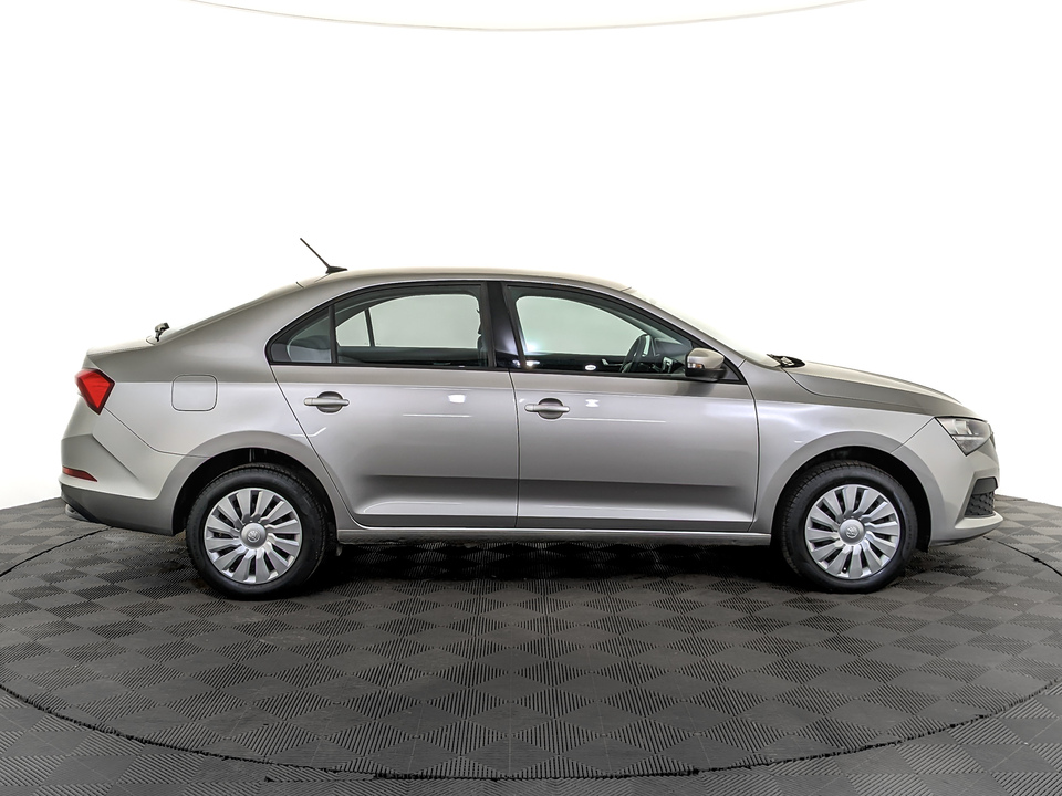 Skoda Rapid II 2021 83 674км фото №4