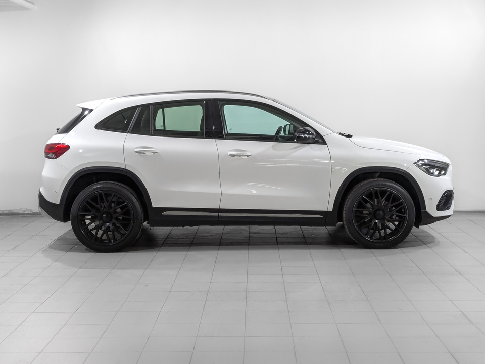 Mercedes-Benz GLA 2021 64 908км фото №4