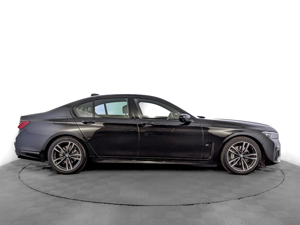 BMW 7 серии 2020 86 374км фото №4