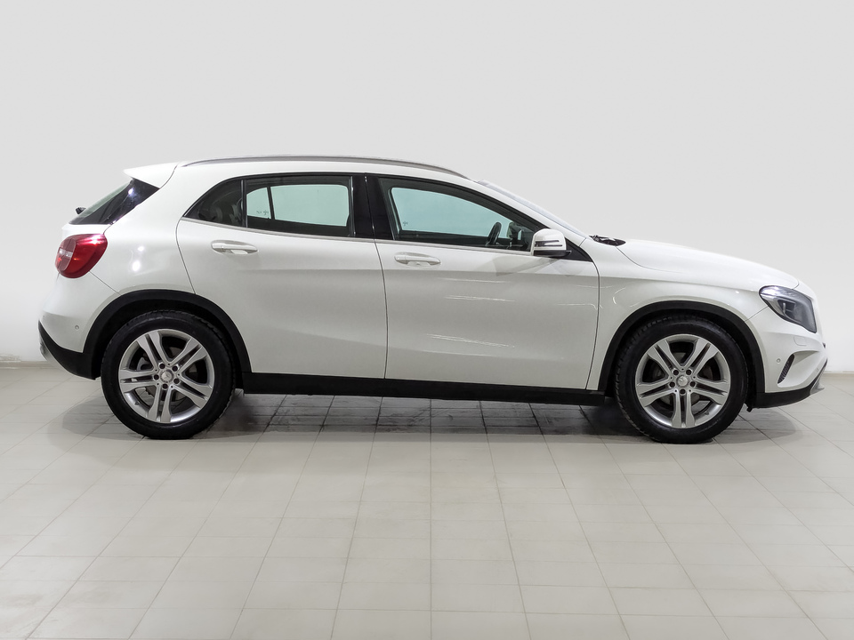 Mercedes-Benz GLA 2017 269 218км фото №4