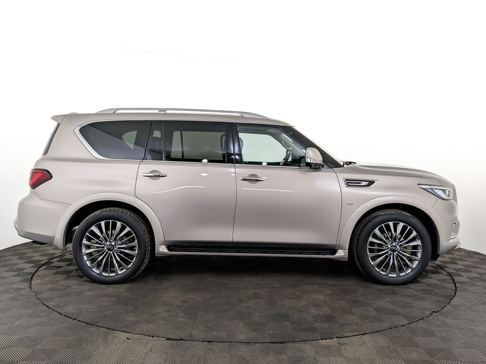 Infiniti QX80 2019 137 388км фото №4