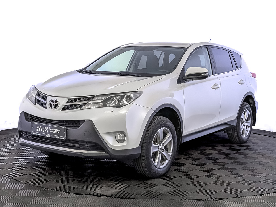 Toyota Rav-4 2015 180 630км фото №1
