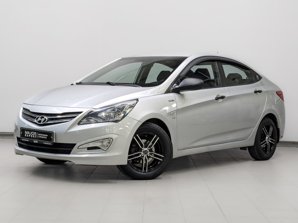 Hyundai Solaris 2015 89 682км фото №1
