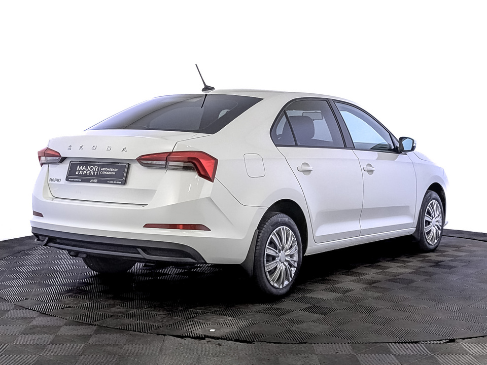 Skoda Rapid II 2021 111 000км фото №5