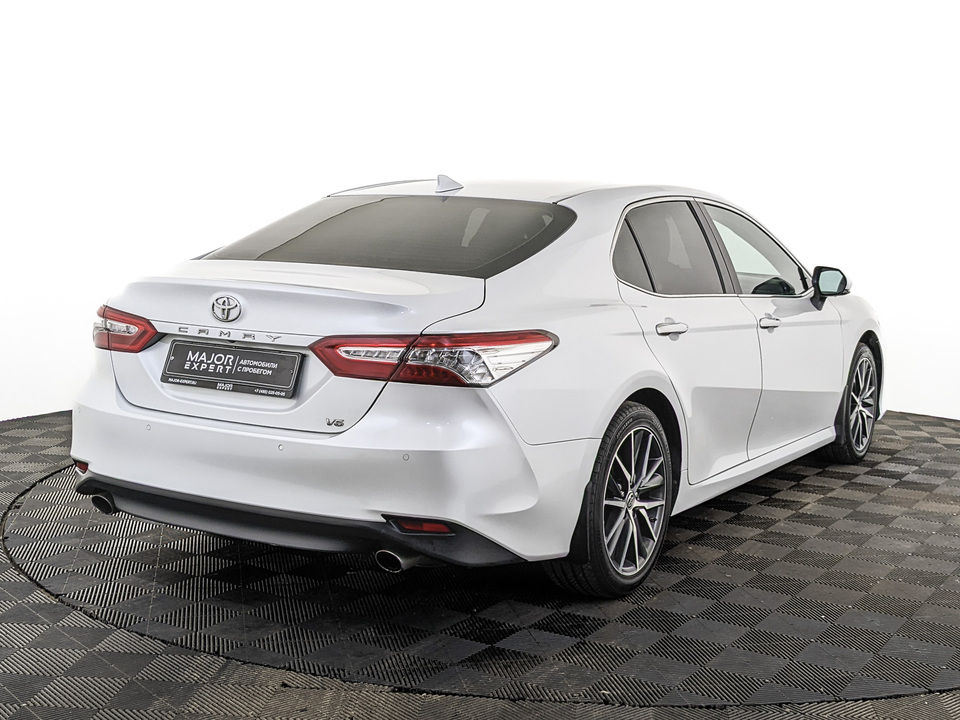 Toyota Camry 2021 98 113км фото №5