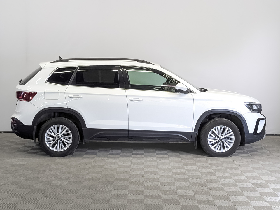 Volkswagen Taos 2022 95 360км фото №4