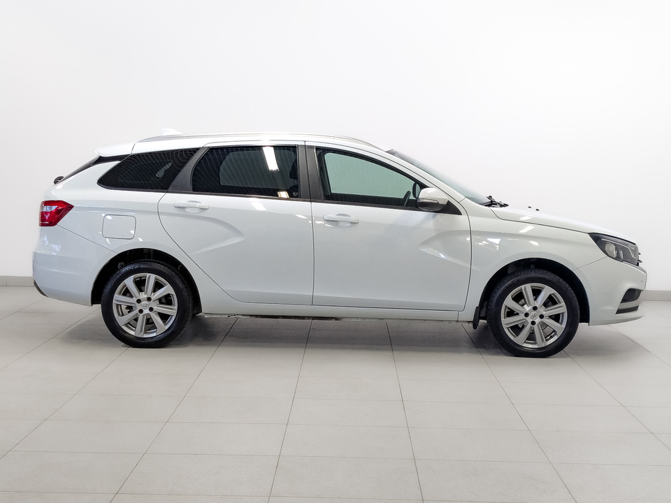 Lada Vesta 2020 107 978км фото №4