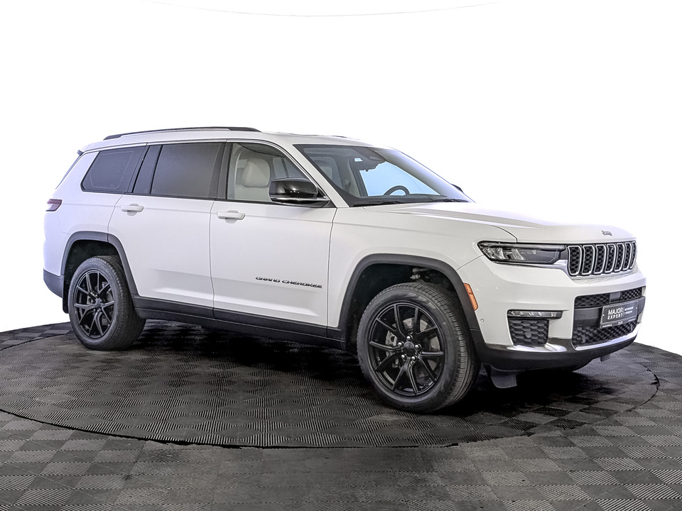 Jeep Grand Cherokee 2022 67 525км фото №3