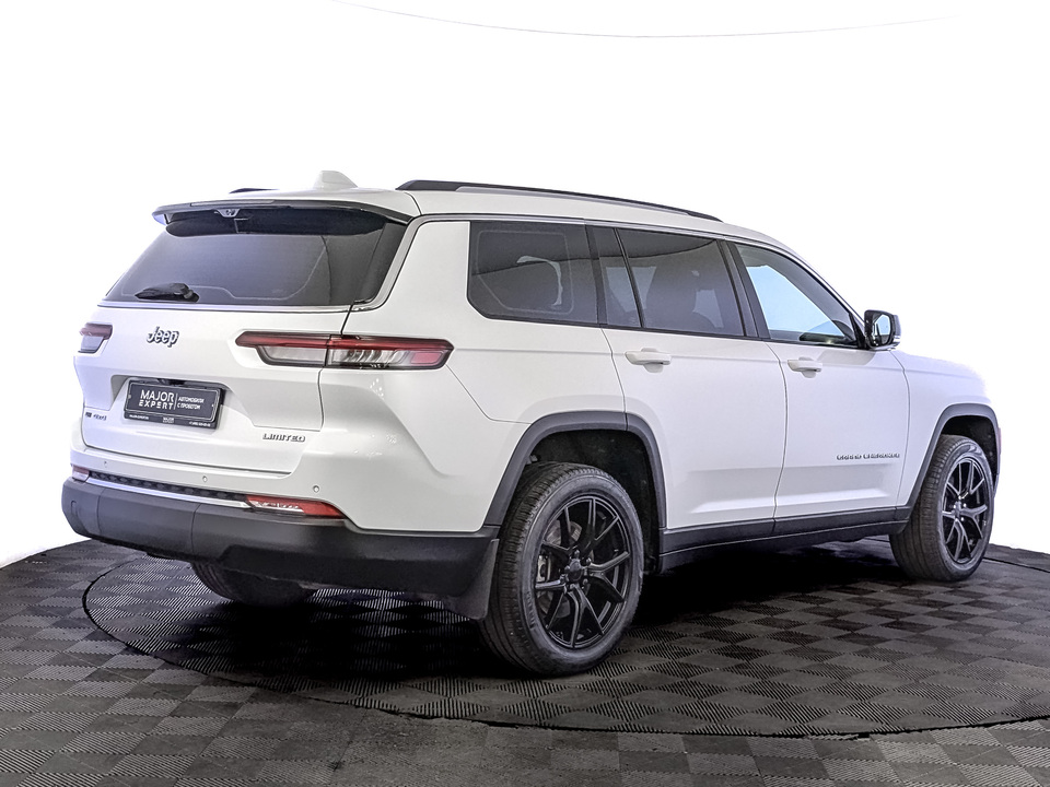 Jeep Grand Cherokee 2022 67 525км фото №5