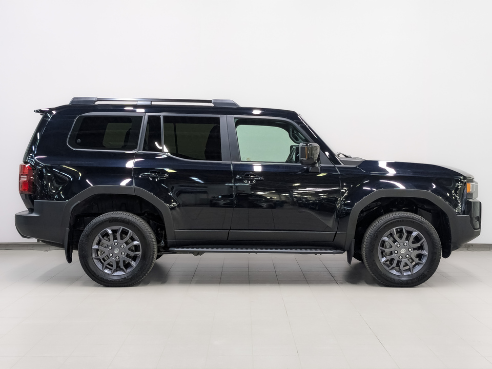 Toyota Land Cruiser Prado 250 2024 15 721км фото №4