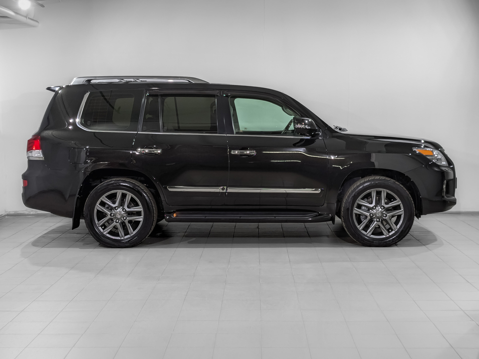 Lexus LX 2013 110 022км фото №4