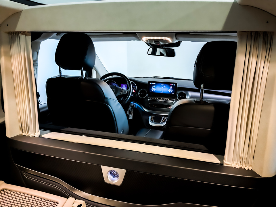Mercedes-Benz V-Класс 2022 92 109км фото №2