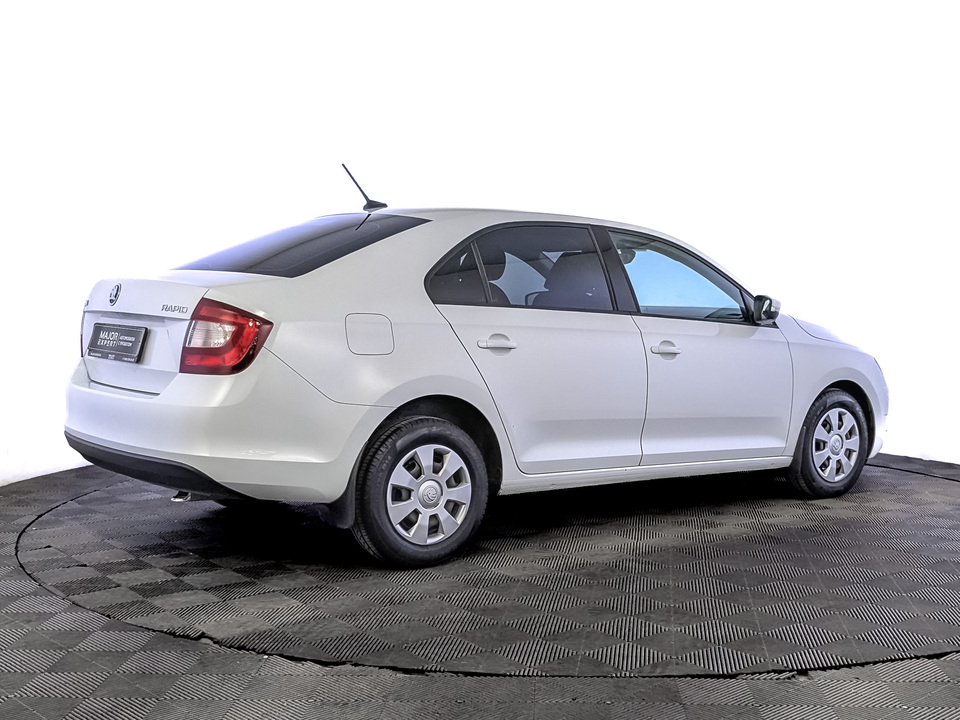 Skoda Rapid 2019 128 043км фото №5