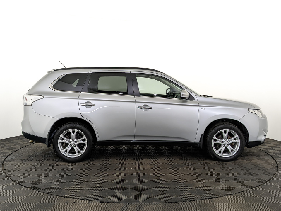 Mitsubishi Outlander 2014 43 000км фото №4