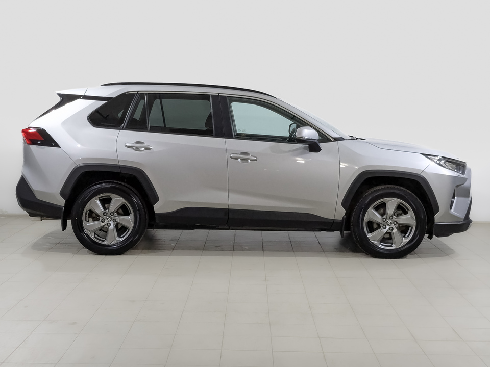Toyota Rav-4 2021 124 300км фото №4