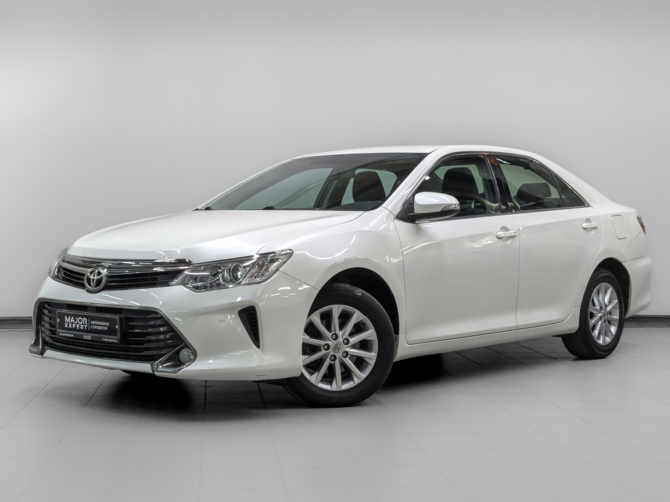 Toyota Camry 2016 64 359км фото №1